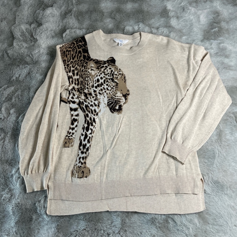 Time and Tru Womens Beige Leopard Intarsia Knit Crewneck Sweater SZ M 8-10-0104